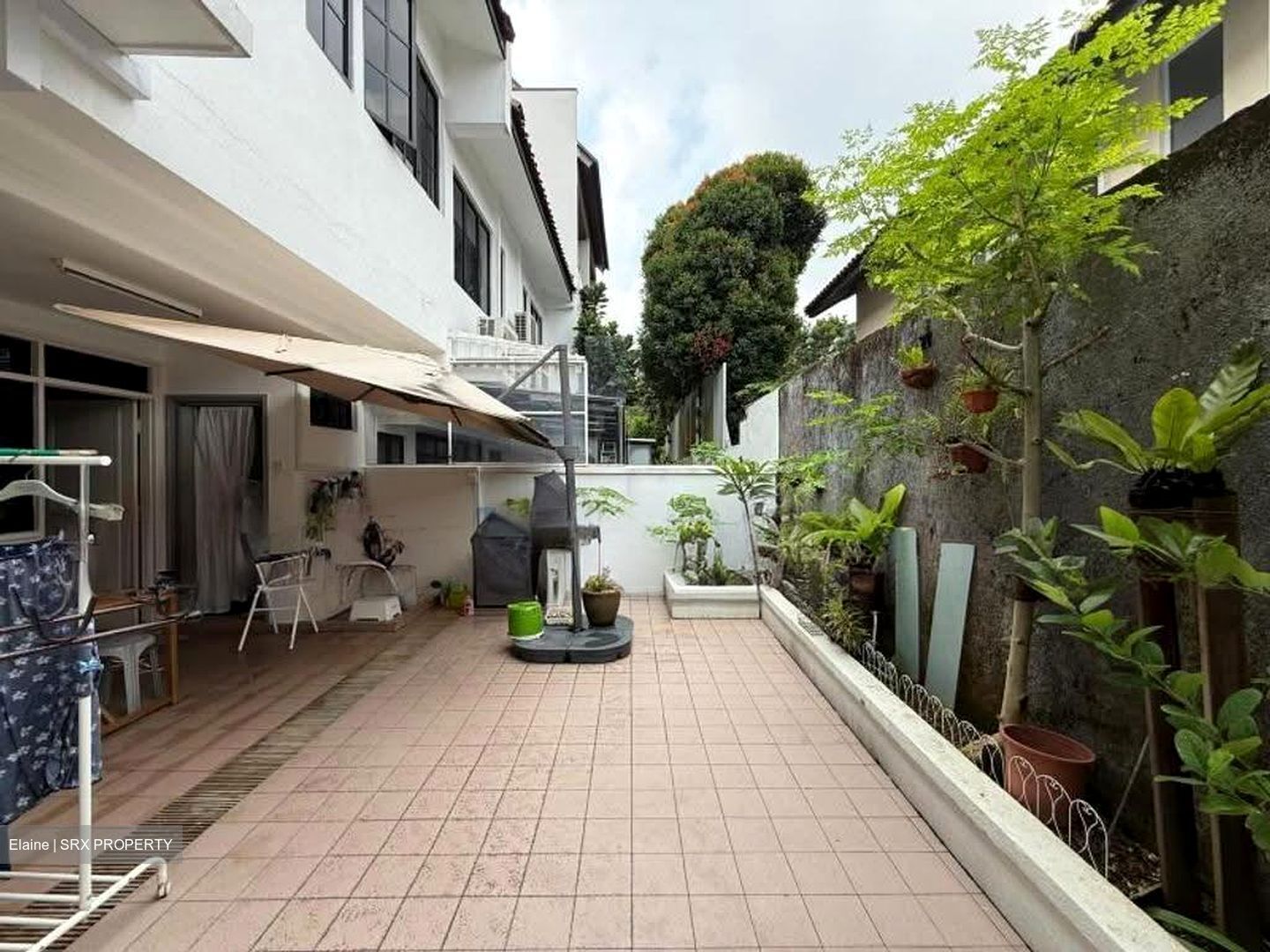 Sixth Crescent (D10), Terrace #625529291